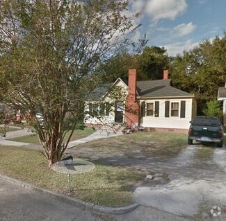 Building Photo - 456 Williams St