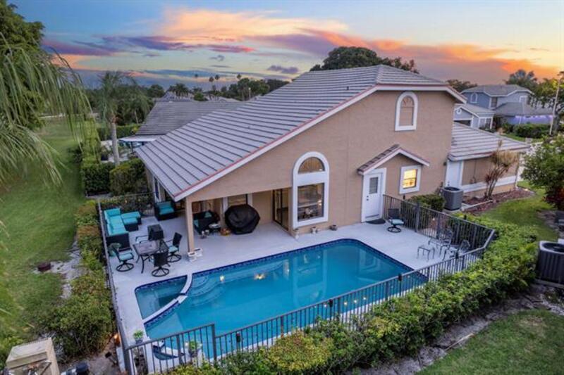 Foto principal - 8080 Covington Ct
