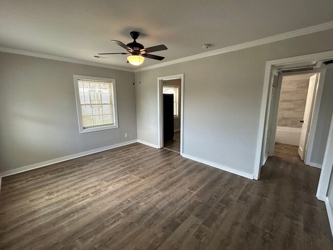 Foto del edificio - 2310 Hammonds Ave NW