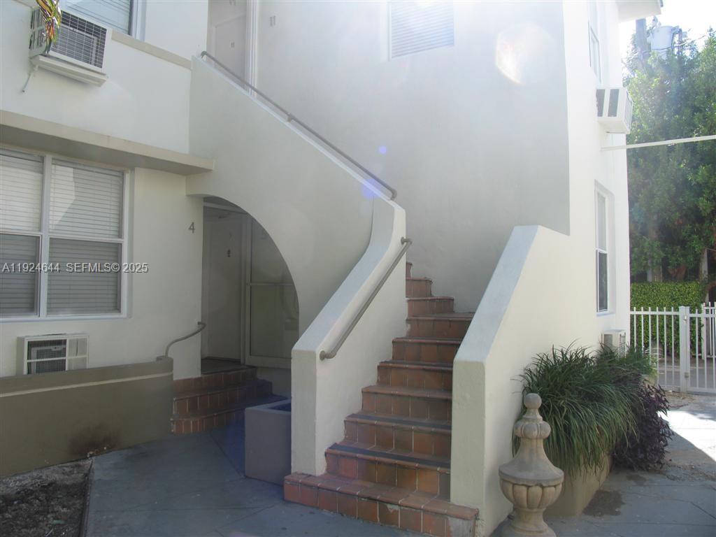 Foto del edificio - 1030 Jefferson Ave