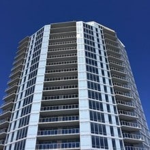 Building Photo - Icon Bay