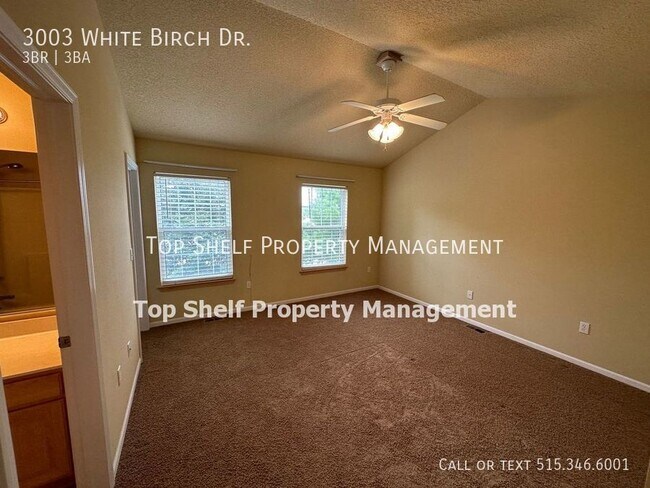 Building Photo - 3 bedroom and 3/2.5 bath Available Soon