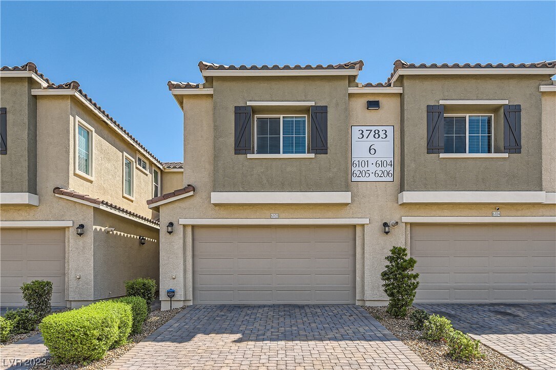 Foto principal - 3783 Canis Minor Ln