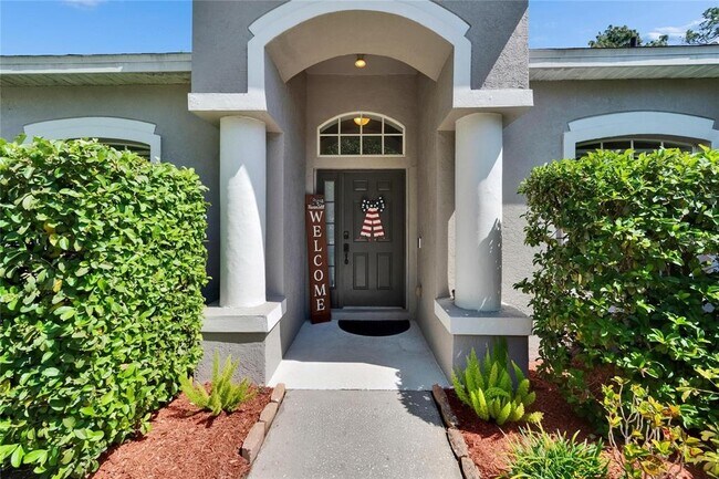 Building Photo - 12802 Cattail Shore Ln