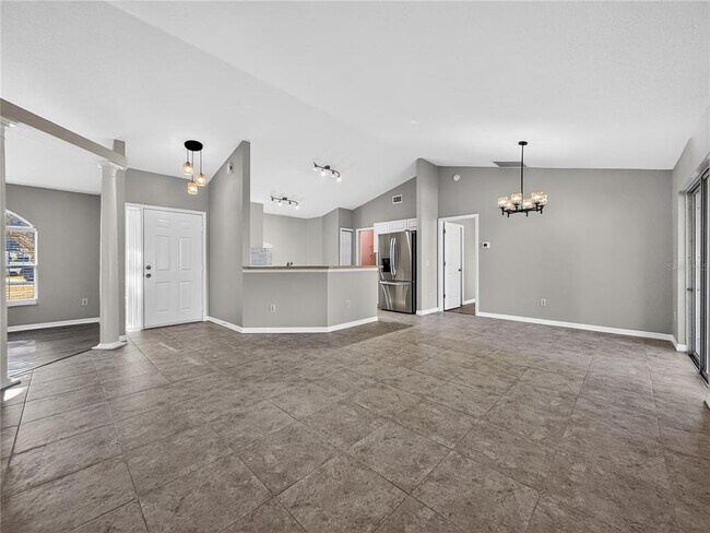 Foto del edificio - 14309 Golden View Dr