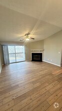 Building Photo - 8876 Eagleview Dr