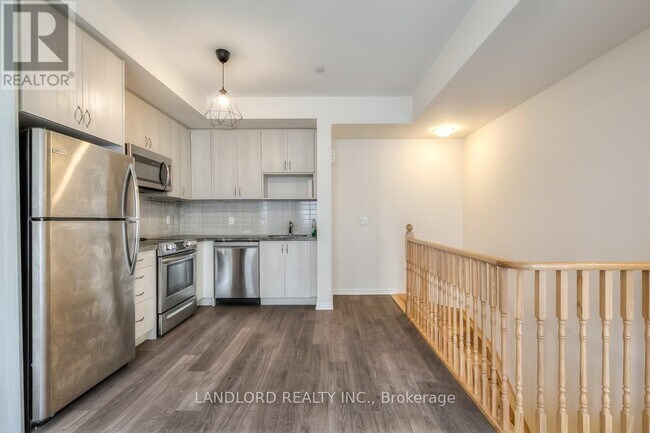 Photo du bâtiment - 1120 Briar Hill Ave