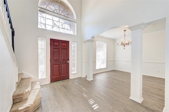 Building Photo - 23130 Beech Canyon Dr