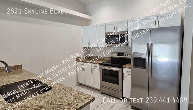 Foto del edificio - 2821 Skyline Blvd