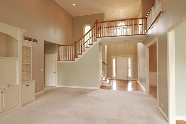 Great Room - 5304 Wolfpen Woods Dr.