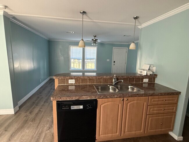 Foto del edificio - 128 Park Blvd