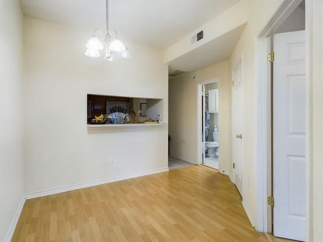 Foto del edificio - 3001 Cedar St