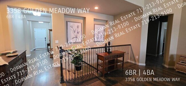 Foto del edificio - 3358 Golden Mdw Wy N