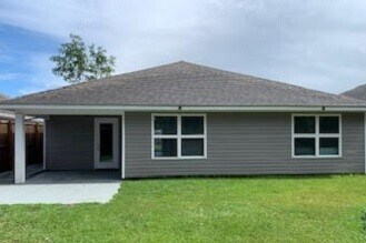 Building Photo - 519 E Marigold Dr