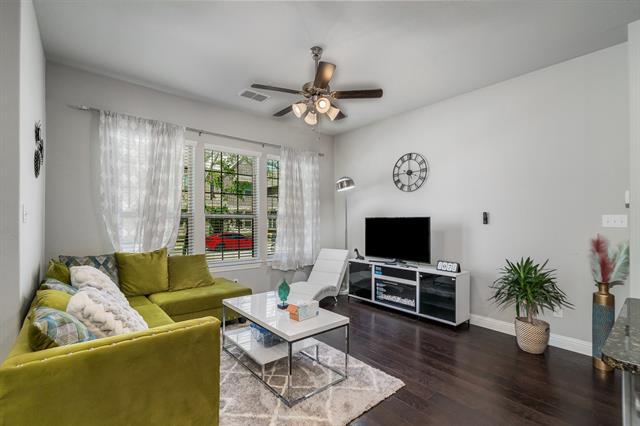 Foto del edificio - 1526 Windermere Wy