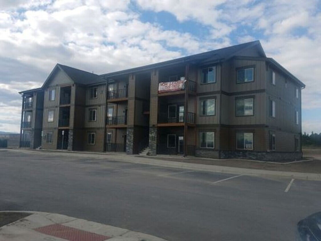 Foto principal - 282 4th Ave W