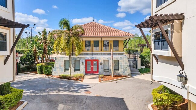 Foto del edificio - 8543 Kediaman Ave