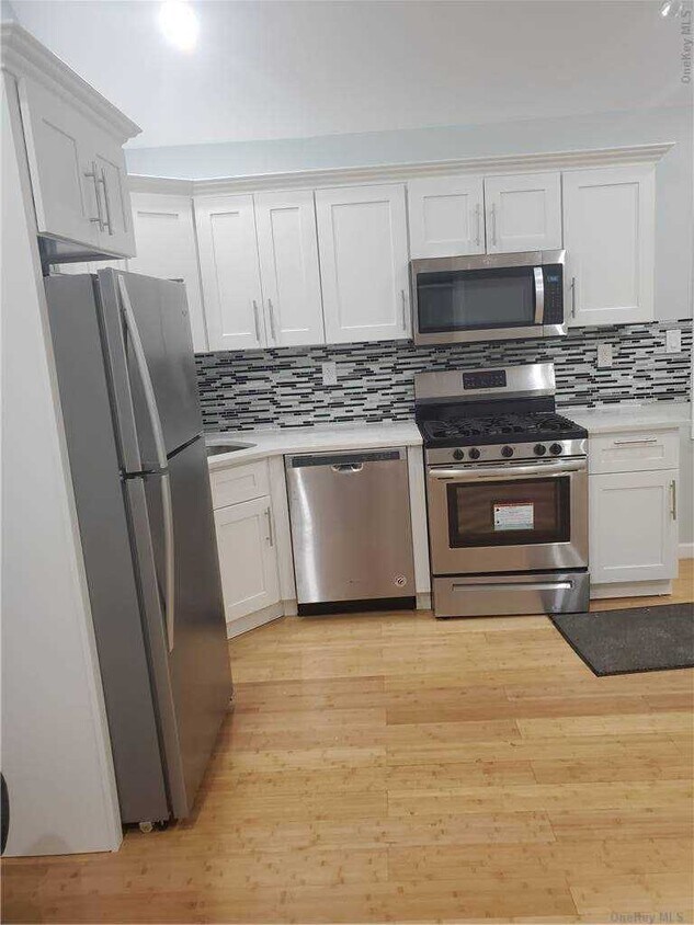 Primary Photo - 111-28 159th St