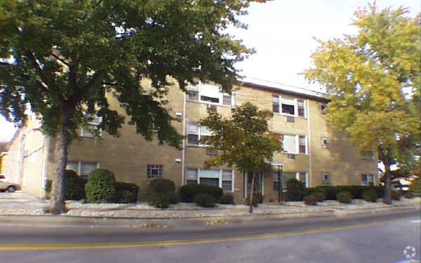 Foto principal - 4004 W Howard St