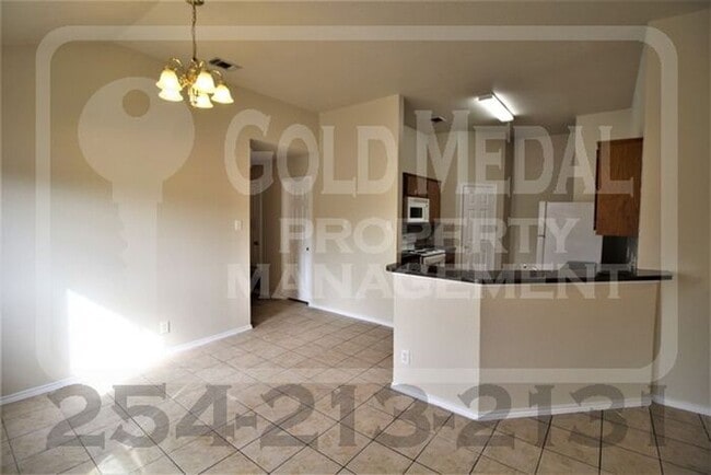 Foto del edificio - 4109 Elms Run Cir