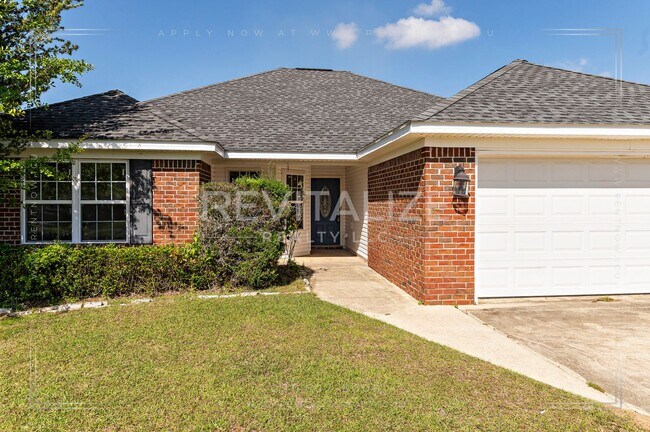 Building Photo - Spacious 3-Bedroom Home with Open Floor Plan and Big Backyard in West Mobile!