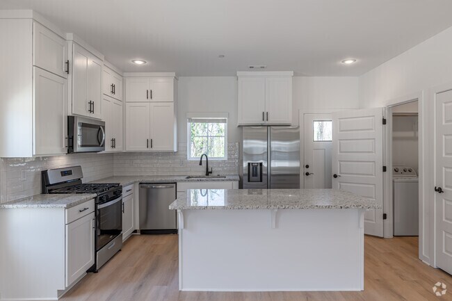 3 habitaciones, 2,5 baños - 147 m² - Cocina - Garland Luxury Living