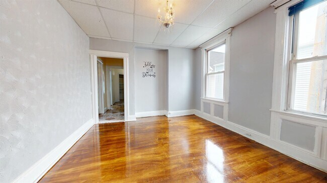 Foto del edificio - 235 Bidwell Ave
