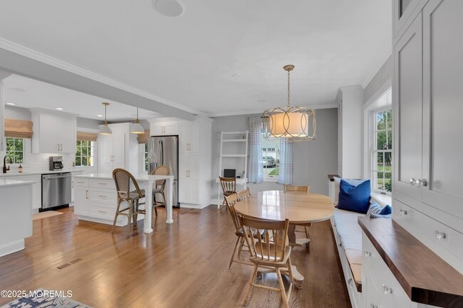 Building Photo - 57 W River Rd