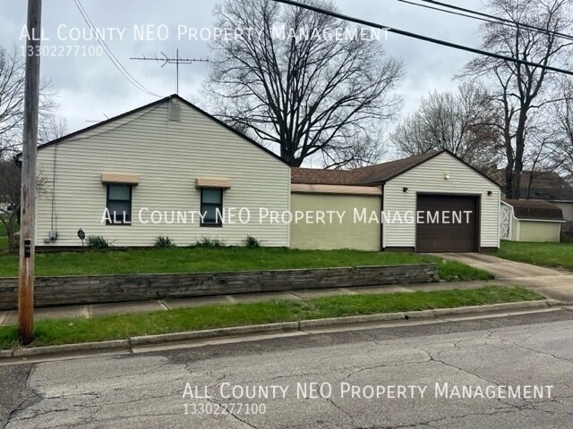 Foto del edificio - 844 Reed Ave