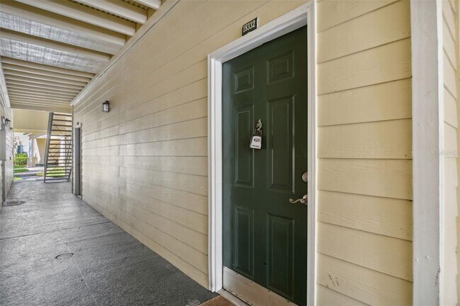 Foto del edificio - 18332 Bridle Club Dr