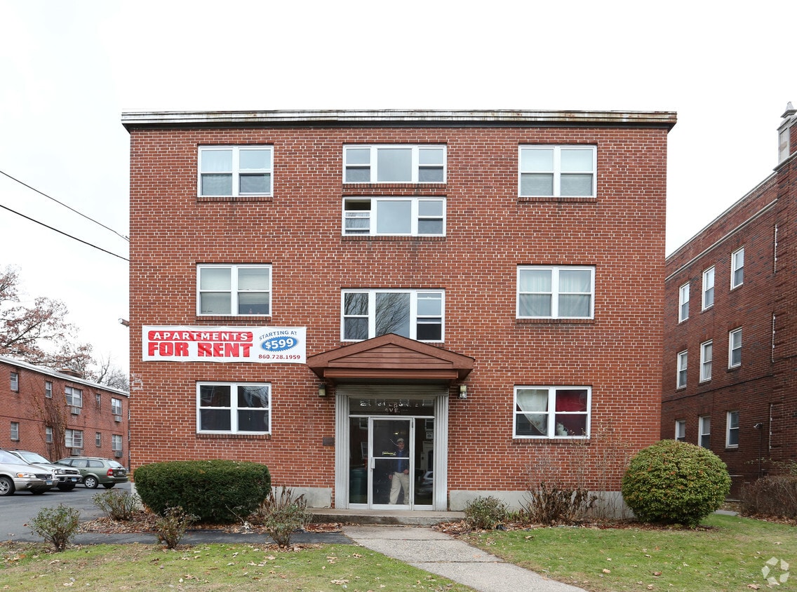 Building Photo - 21 Evergreen Ave