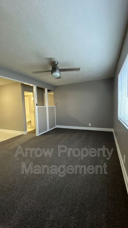 Foto del edificio - 1215 E Street-8