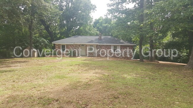 Building Photo - 3166 State Park Rd