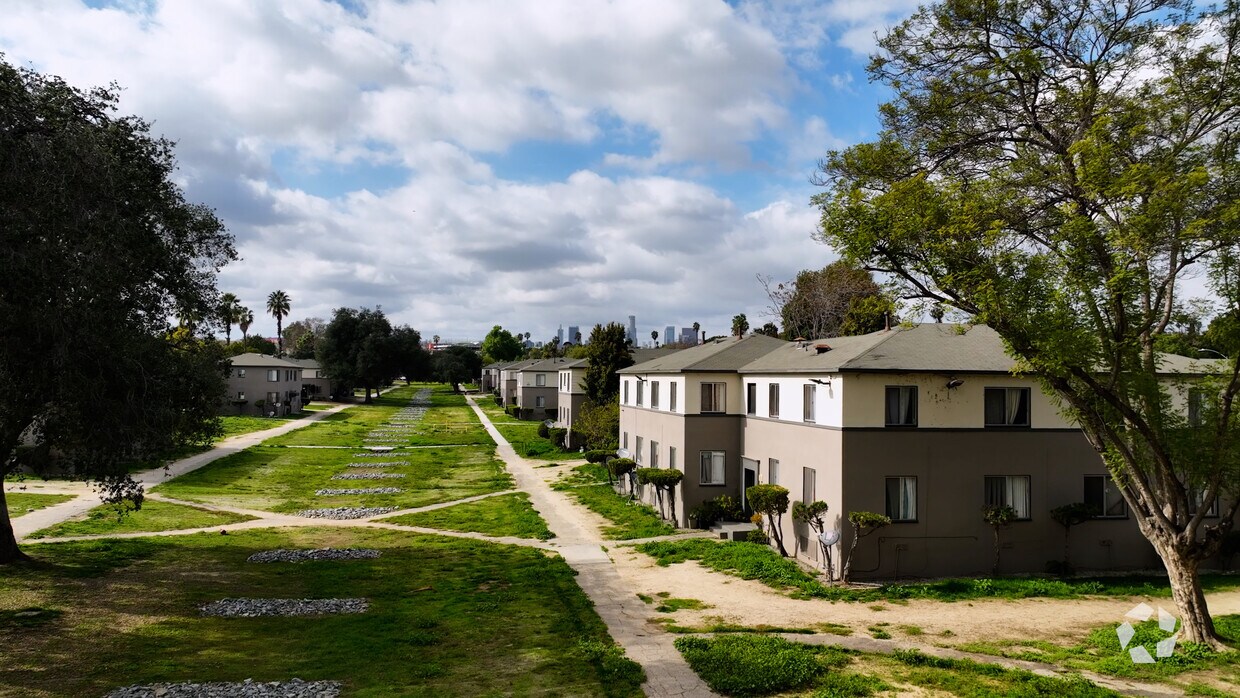 Wyvernwood Garden Apartments Apartments in Los Angeles, CA Westside Rentals