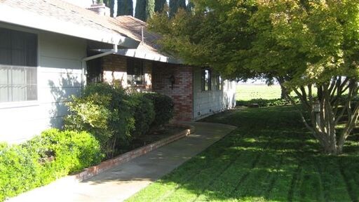 Primary Photo - 8107 Eschinger Rd