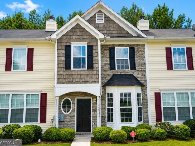 Foto del edificio - 1704 Camden Forrest Tr