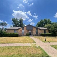 Building Photo - 3910 Bucknell Dr