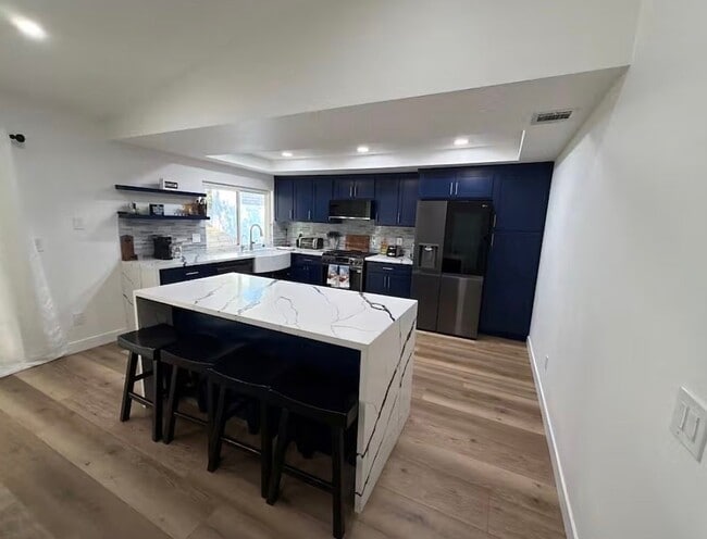 Foto del edificio - 2509 E Canterbury Trail