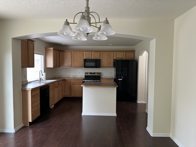 Kitchen - 398 East Cassidy Drive
