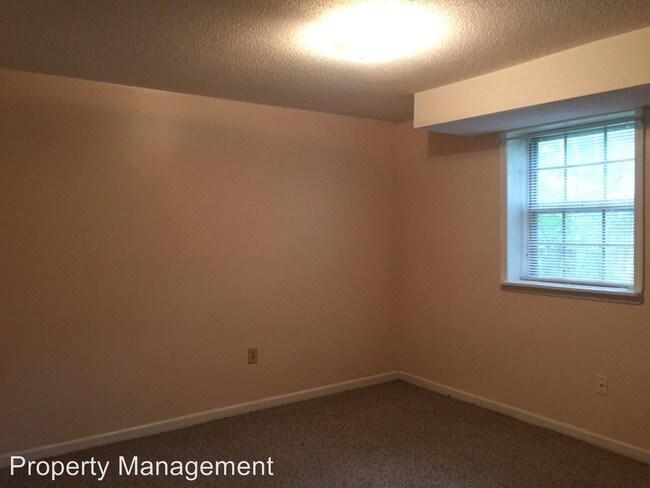 Building Photo - 3900 Chilhowee Cir