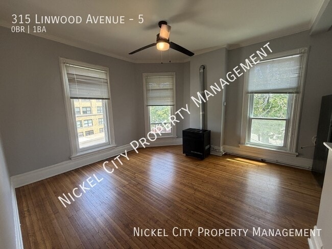 Foto del edificio - 315 Linwood Ave