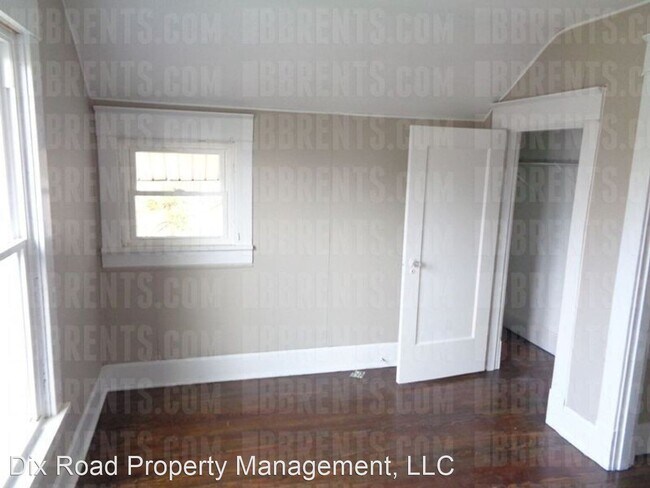 Foto del edificio - 4 br, 1.5 bath House - 2408 Sherman Avenue,