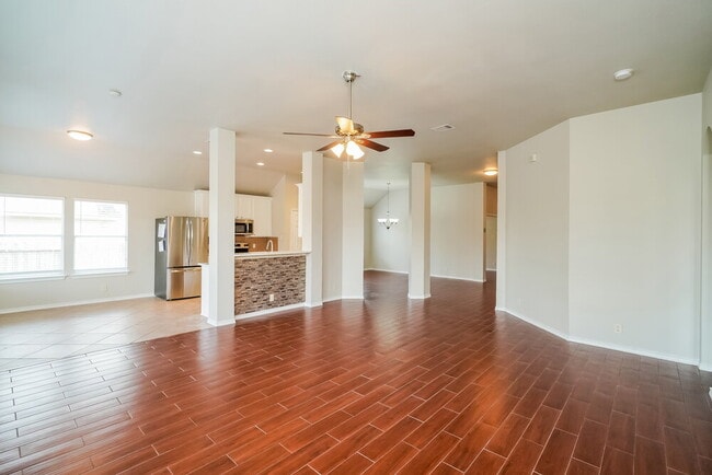 Foto del edificio - 3039 Hidden Meadow