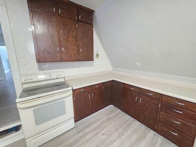 Foto del edificio - 641 10th St N