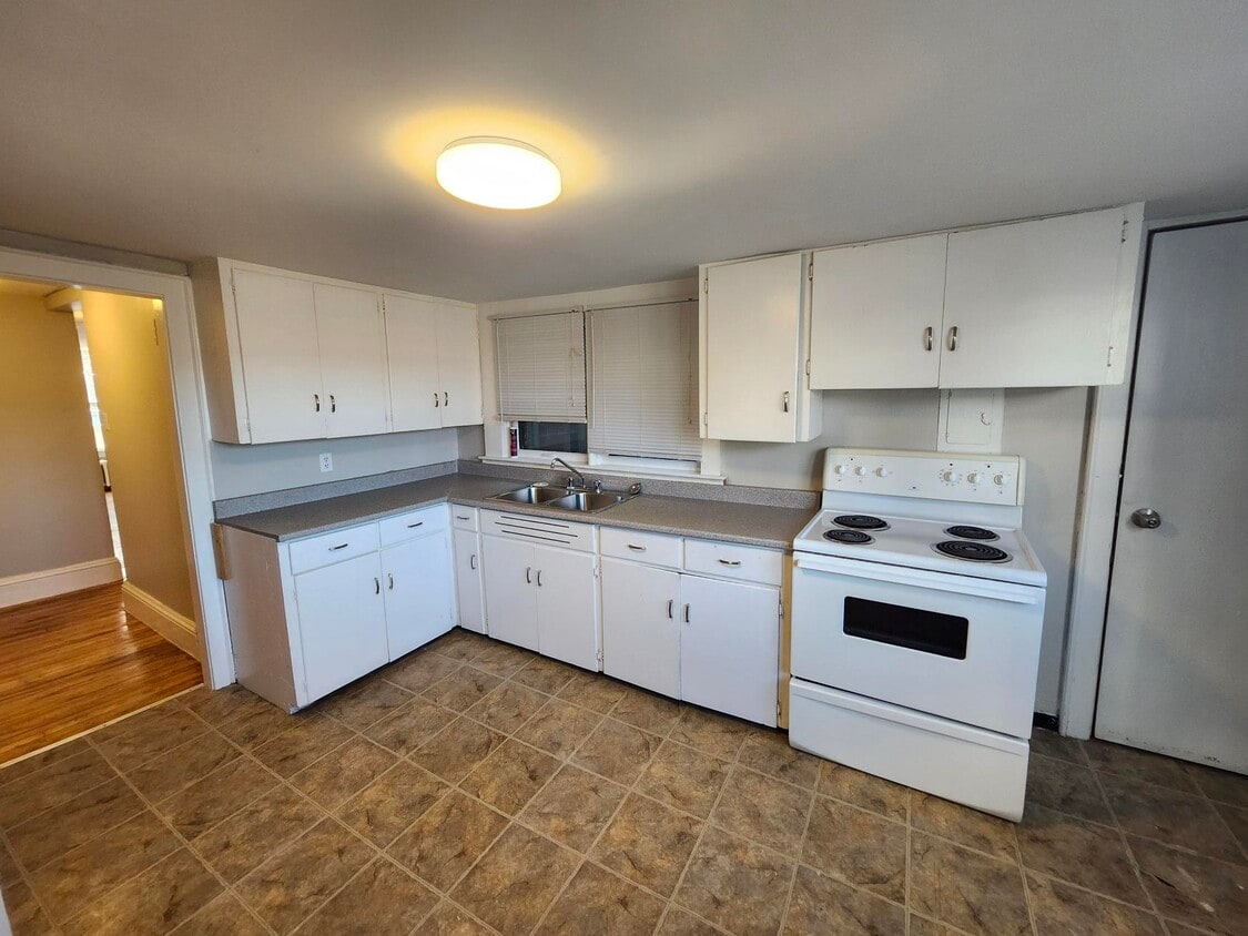 Photo principale - 77 Hazen St