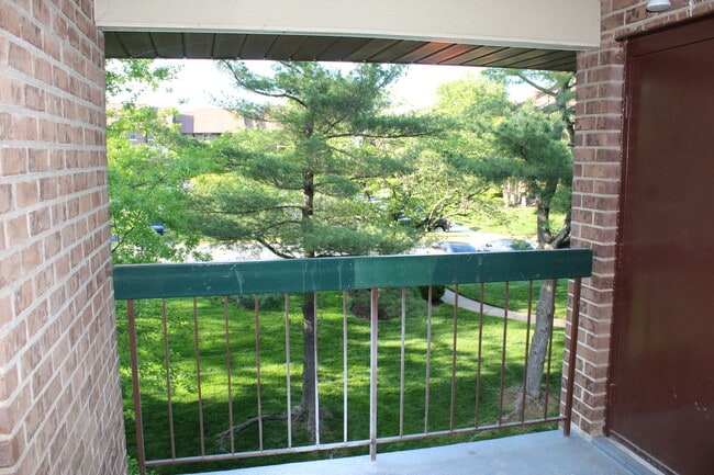 Balcony - 7907 Badenloch Way