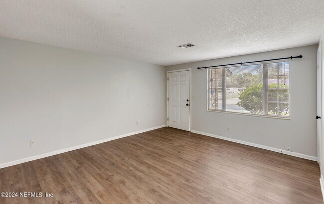 Building Photo - 8392 Fury Dr
