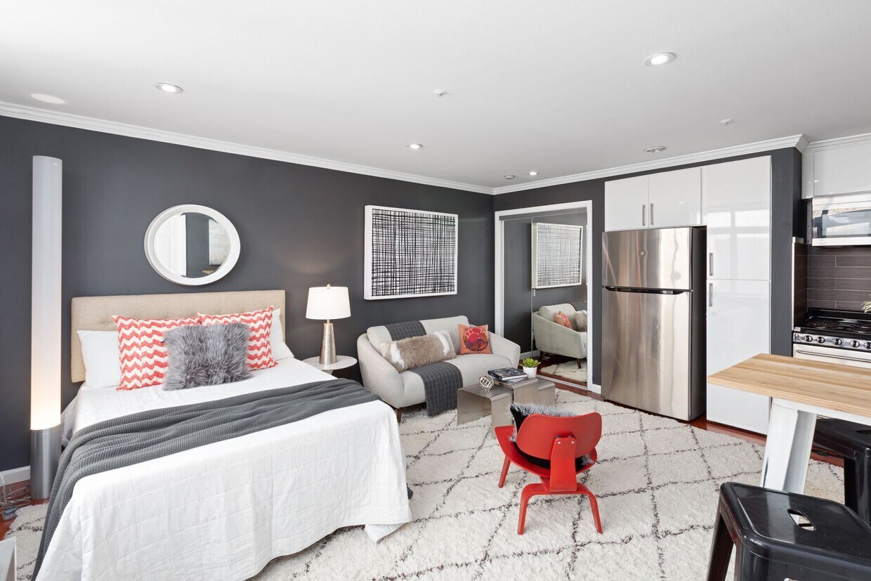 Foto principal - It's Ready...Your Own Space, Your Home in ...