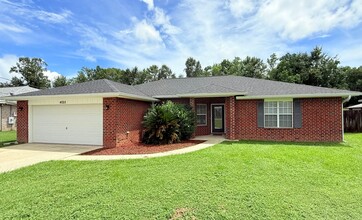 Building Photo - 4025 Sheridan Dr