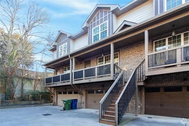 Building Photo - 255 Vannoy Park Lane Dr SE